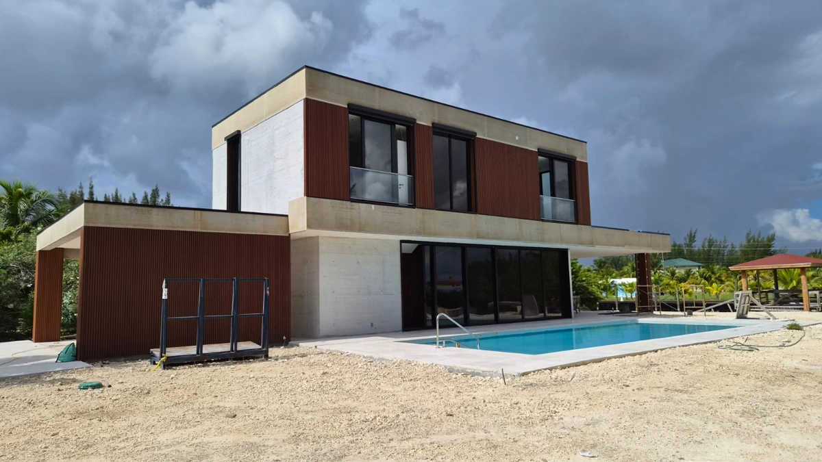 Seagull Residence — Original property photograph